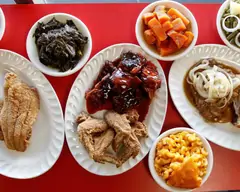 Ms. Dot's Hot Chicken