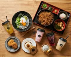 マル伊商店　内海店