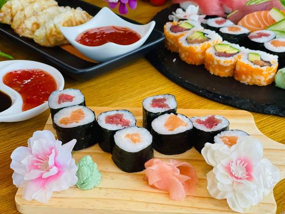 Tuna Tempura Maki Cooked