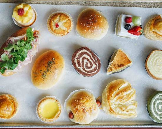 Cherry Blossom Bakery (Ocean Ave)