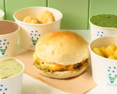 Gelato&Cafe Hamburger Lumia ジェラート&カフェ ハンバーガー ルミア