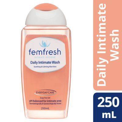Femfresh - Daily Intimate Wash - with soothing aloe vera - 250ml x 2 Packs