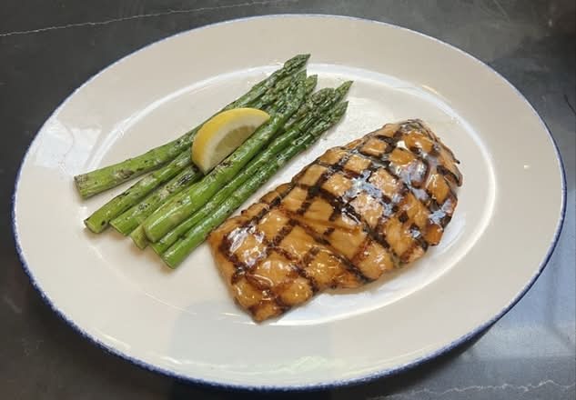 Pike Place BBQ Salmon with Asparagus