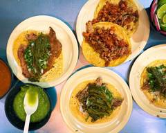 Taqueria Jalisco (Por la Familia)