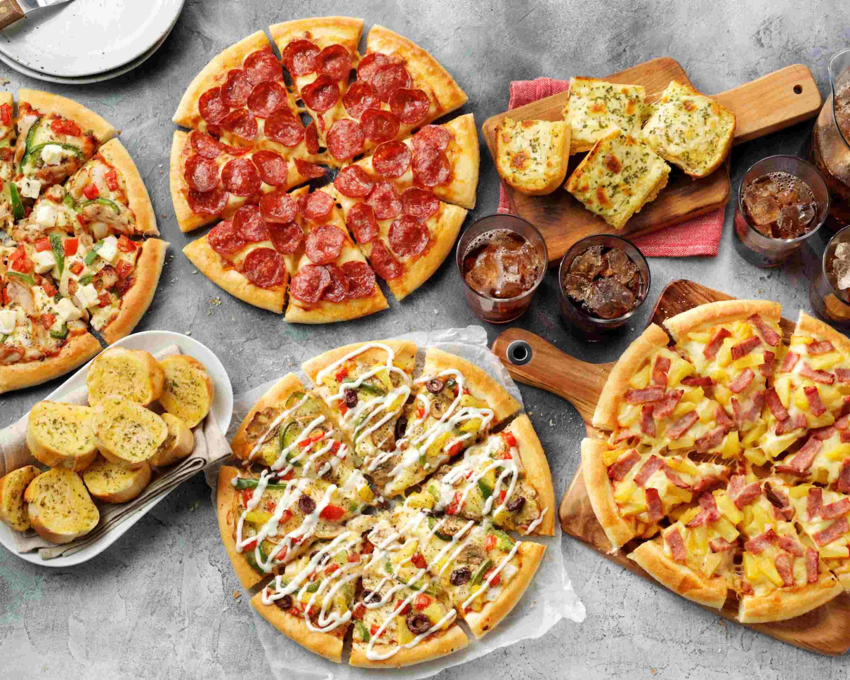 La Pino'z Pizza Longwood Menu Longwood • Order La Pino'z Pizza