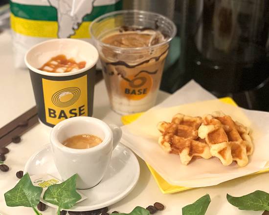 夜カフェ BASE