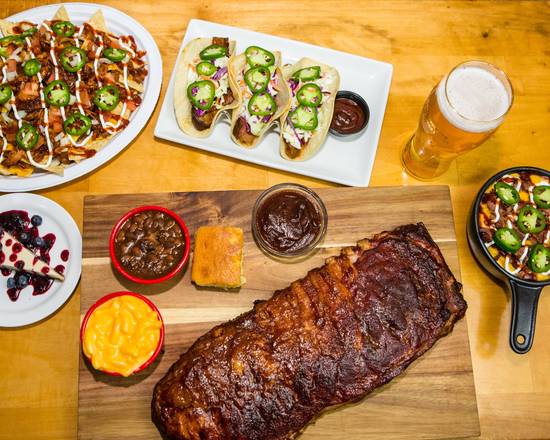 Double D's Smokehouse