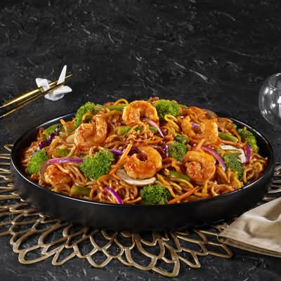 Hakka Noodles Camaron