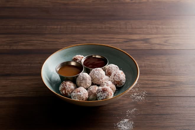 Hot & Sugary Donut Holes