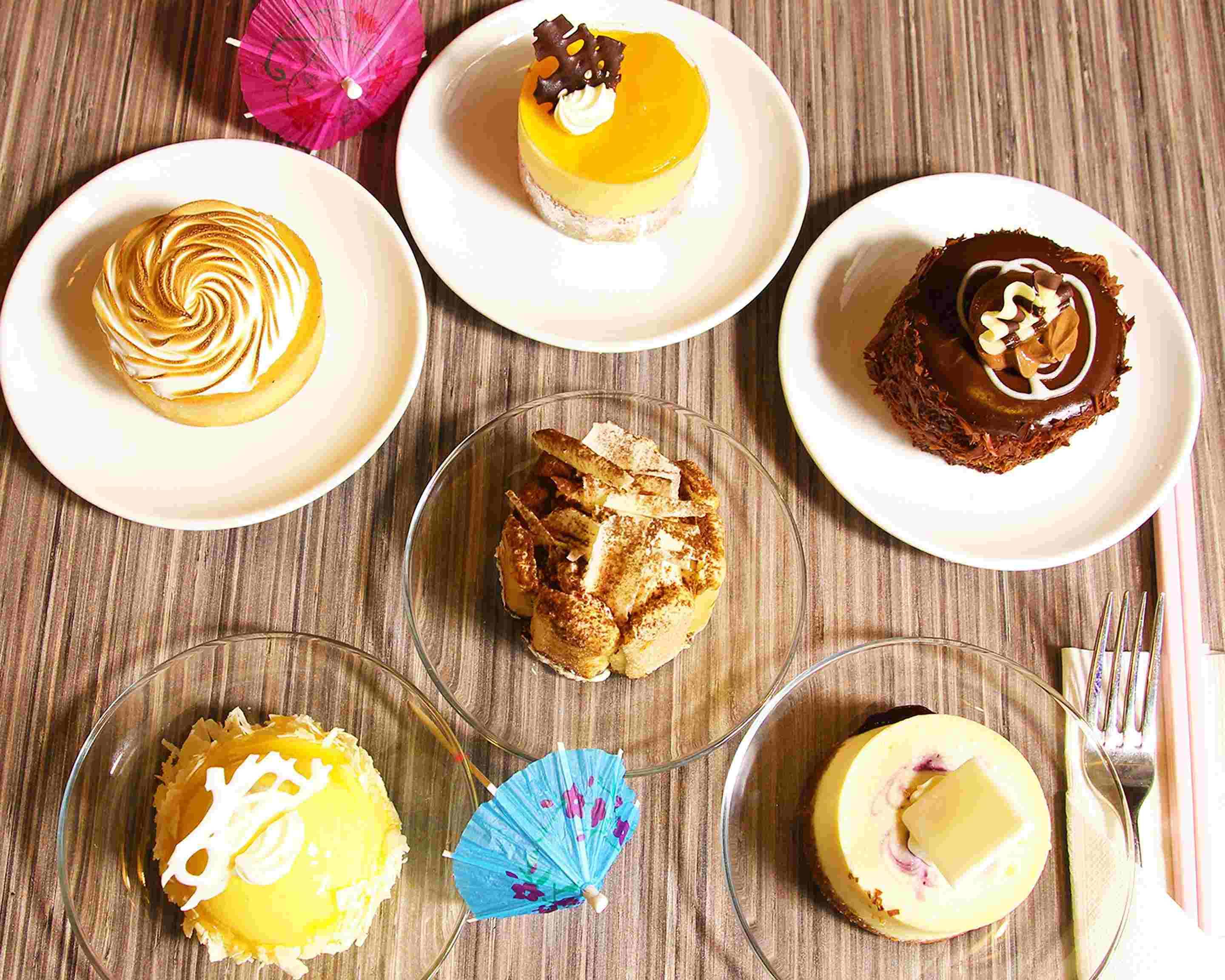 Chick Boss Cake | Dessert Delivery | The #1 Bakery & Dessert Spot