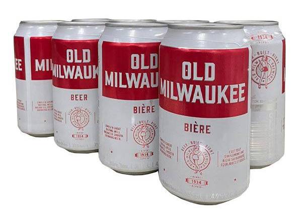Old Milwaukee (8 Cans)