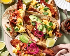 Mendoza’s Taqueria y Mariscos (12103 Florida Blvd)