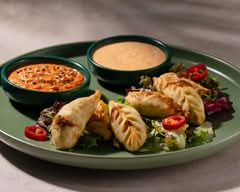 Momo Mama - London -