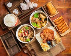 豪哥黃燜雞米飯