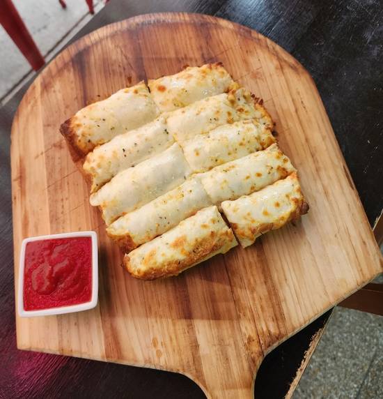 Garlic Cheese Bread