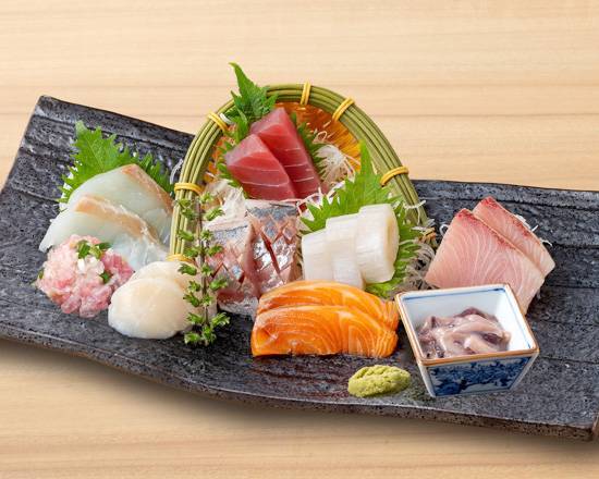 刺身9点盛り（1人前）