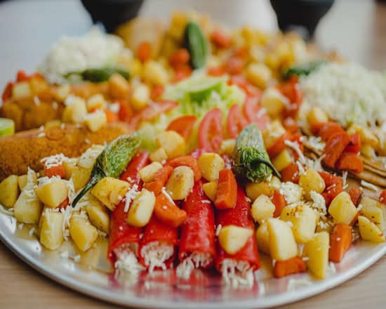 LA MATRIARCA ANTOJERIA