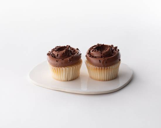 Vanilla Cupcakes w/ Chocolate Buttercream - 2 Count