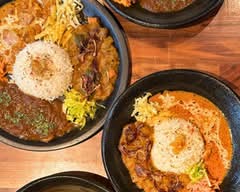 CURRY＆NATURAL WINE ねこちぐら