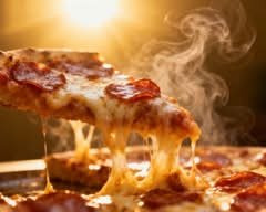 Small Talk Pizzería Showarma (Calle Chiriva 22)