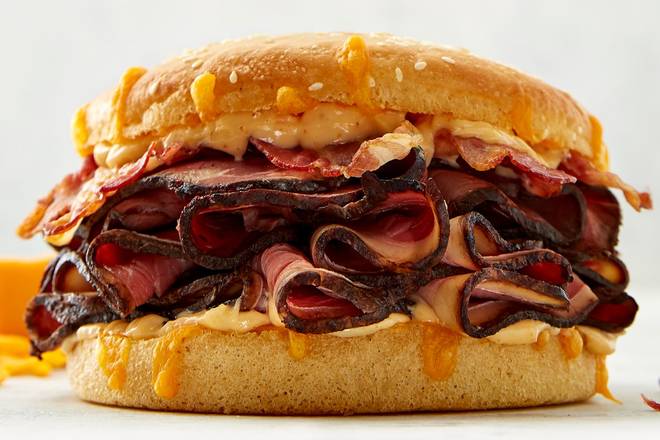 Beef Bacon Smokecheesy Sandwich