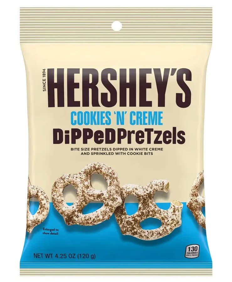 Hershey's Cookies N' Cream Dipped Pretzels
