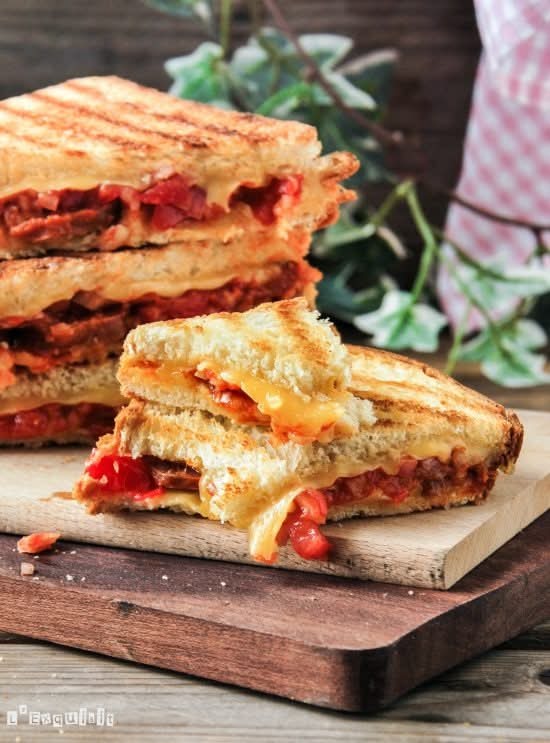 Sándwich Chorizo Español