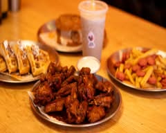 Dame Wings (Toluca)
