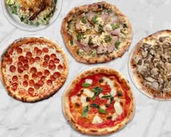 BALBOA Pizzeria (105 Rue St-Paul O, 100)