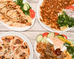 Taksim Döner Pizza (BoTtrop)