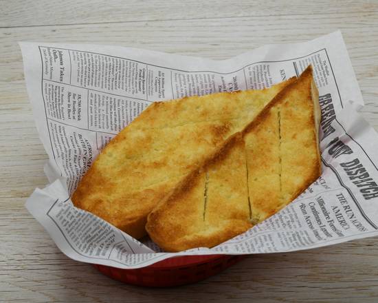 Mama Gump’s Garlic Bread Basket