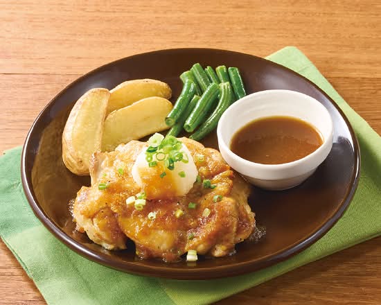 若鶏のグリル 和風オニオンソース