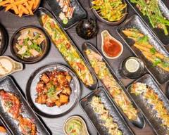 Asiatown Sushi & More 🍣🍚🥢