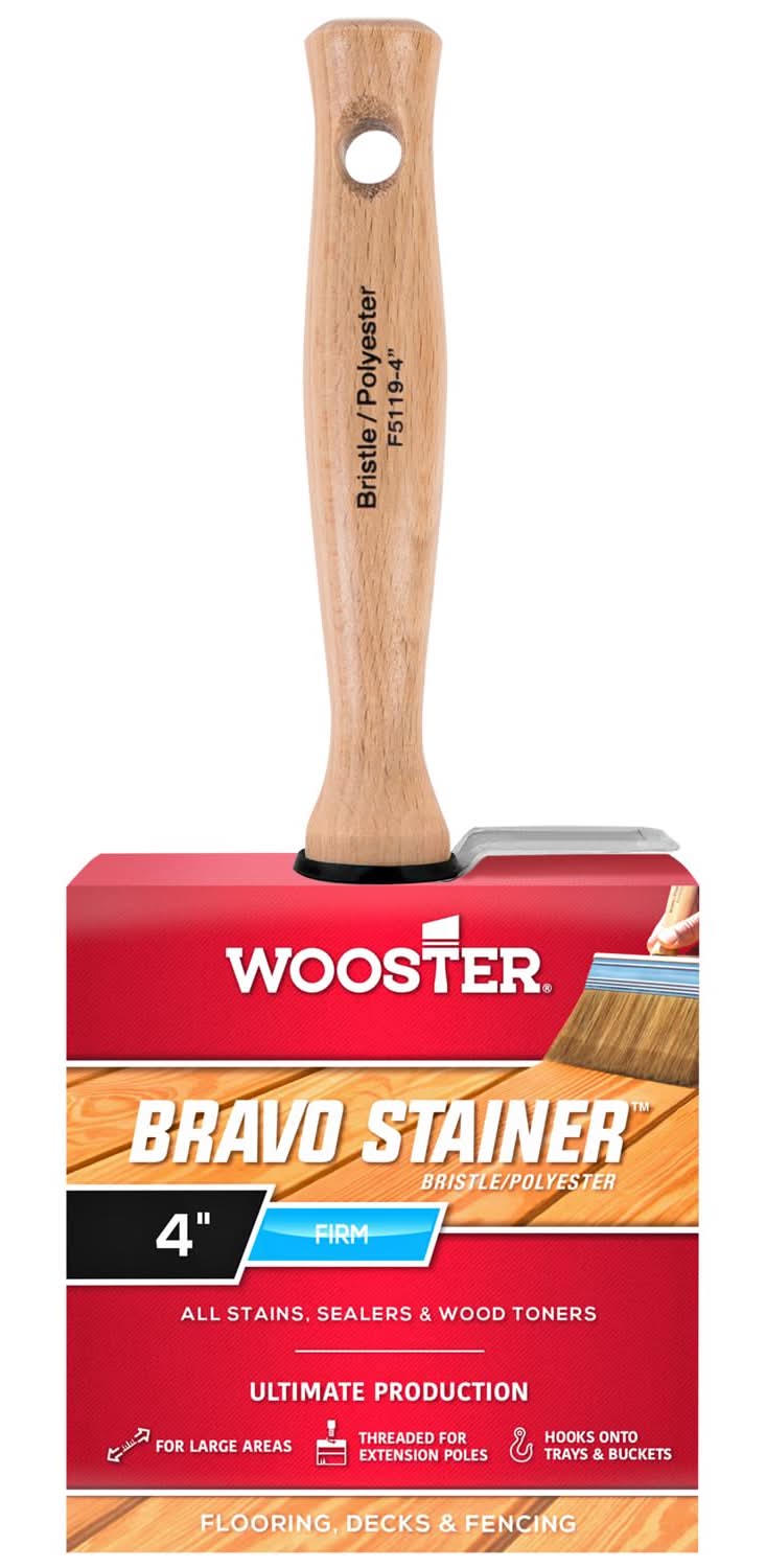 Wooster Bravo Stainer 4 In. Firm Flat Paint Brush