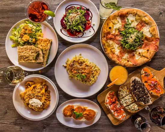 Cavana's Pub and Grub