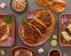 Tacos De Birria Y Carnitas El Payo