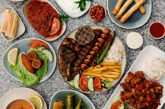 Revan Pera Restaurant & Lounge