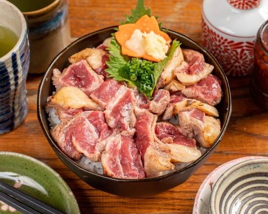 人気No.2　上カルビの馬肉丼