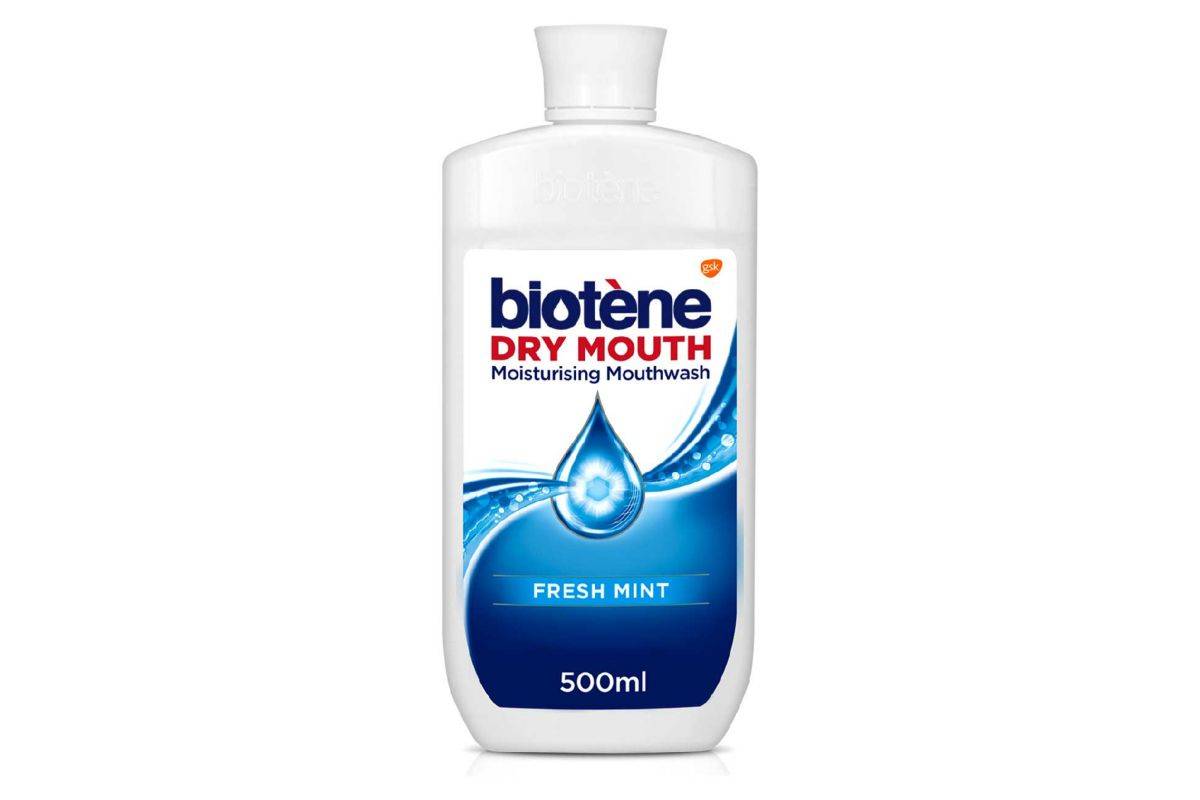 Biotene Dry Mouth Moisturising Mouthwash in Fresh Mint 500ml