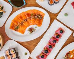 HANAMI CHARTRAINS HANDROLL