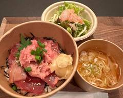 魚��と日本酒BAR るぴなす Fish and Sake BAR Lupinesu