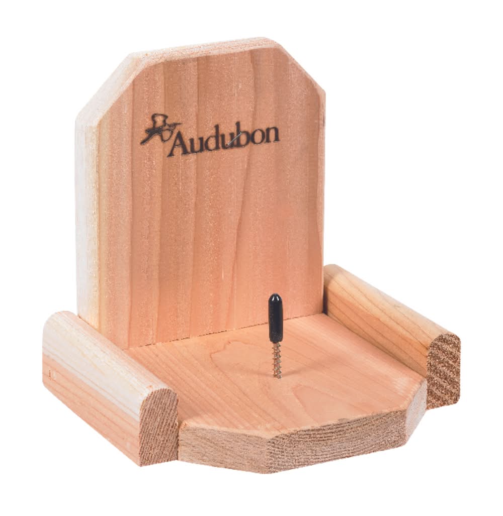 Audubon Cedar Corn Cob Squirrel Feeder 1 Ports