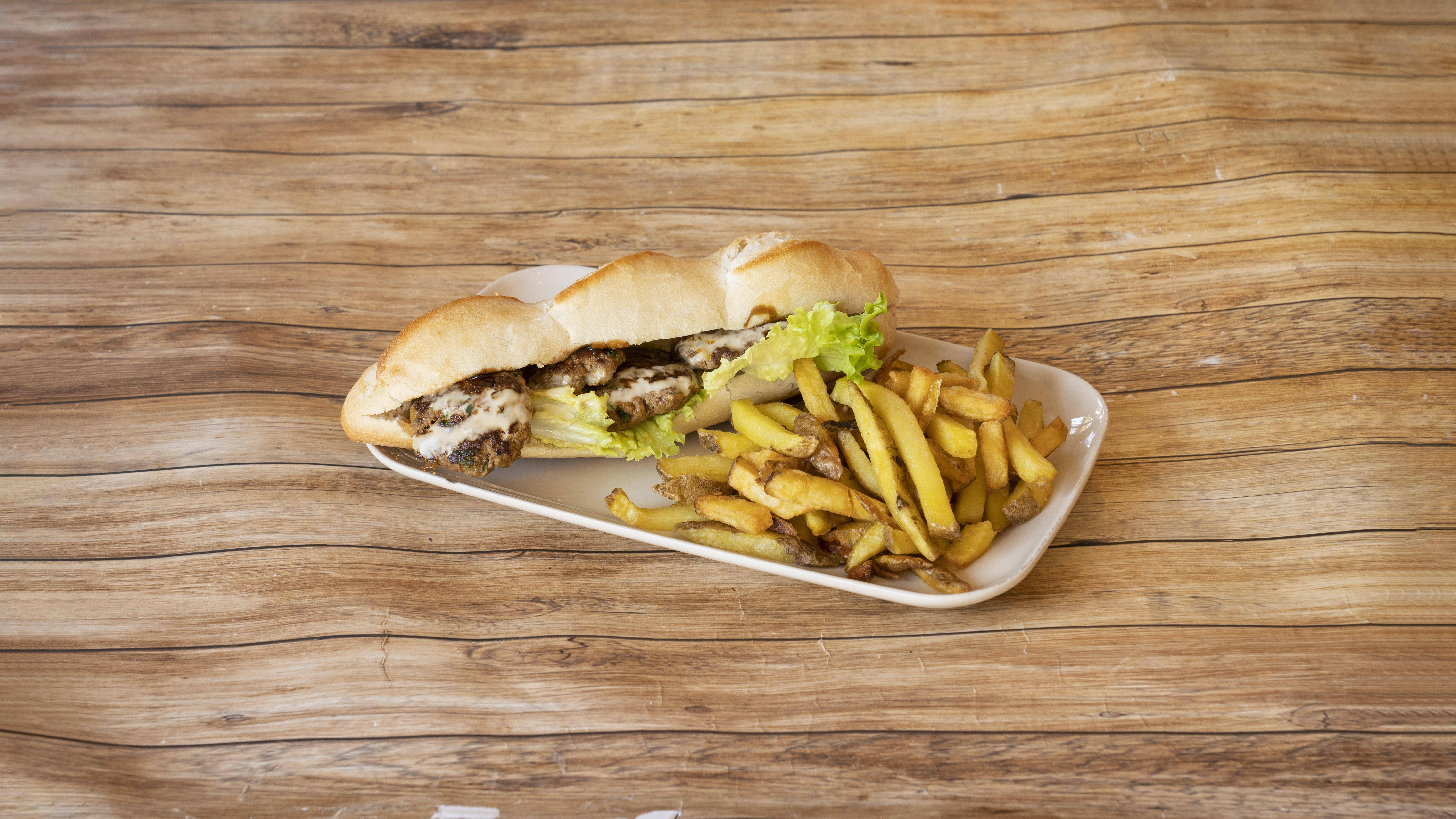 Sandwich Kefta (viande hachéé)