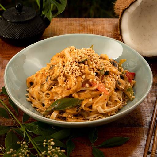 Fideos Panang Curry Vegetariano