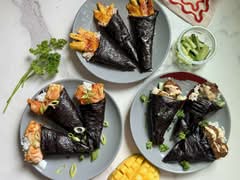 HandRolls & SushiBurritos (2616 Blodgett St)
