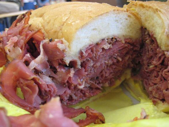 Sándwich Pastrami