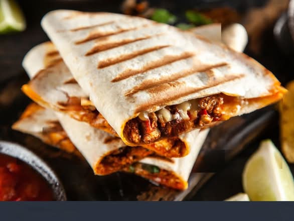 Achari Paneer Twistadilla/Calzone