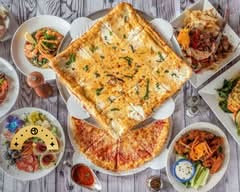 La Famiglia Ristorante & Pizzeria Maplewood