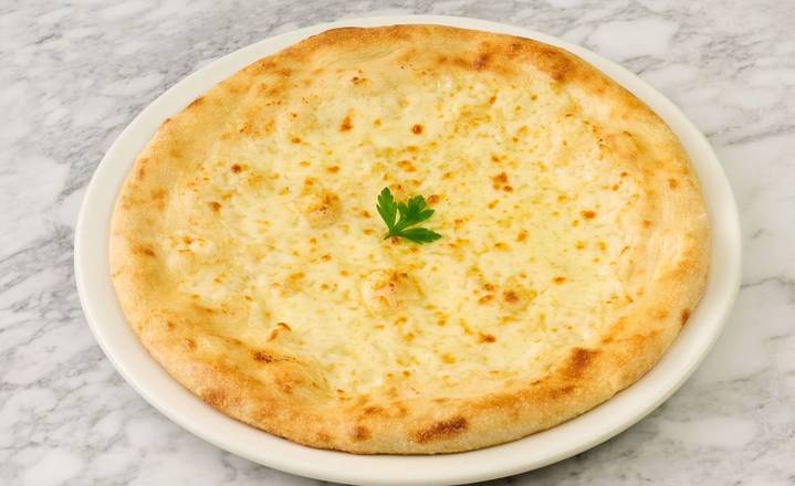 NEW Garlic Bread with Mozzarella Sharer (Vegan option available) 🎉