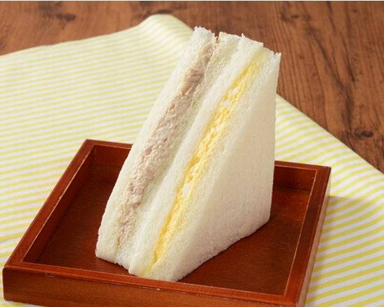 ツナたまごサンド【調理パン】*